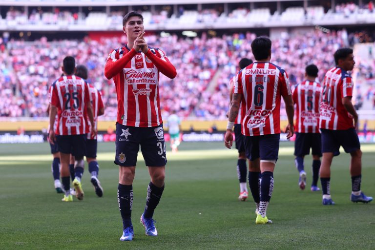 Armando González