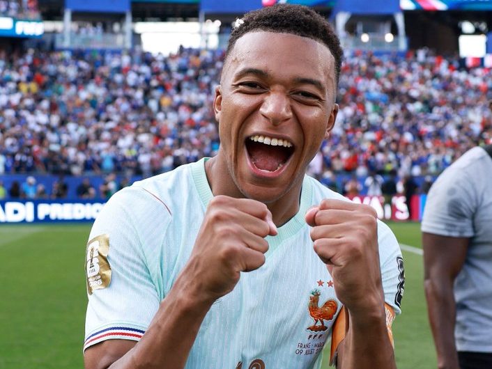 HM0mTGyXoAEjKJl | The Soccer Goal Kylian Mbappé